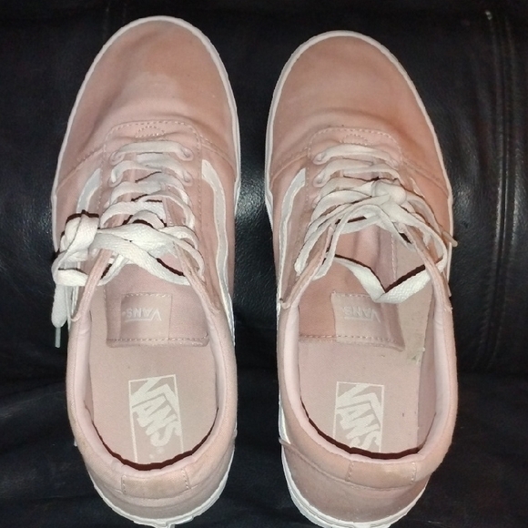 Vans Women's Light Pink Sneakers Women's 10/ Mens 8.5 - Picture 7 of 15